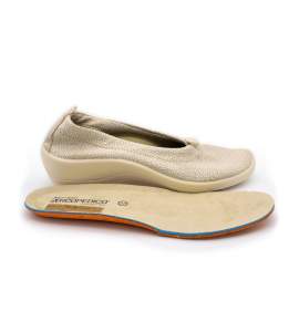 4716 beige