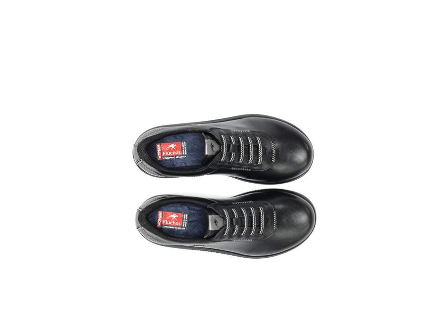 Fluchos F2335 black sport shoe with elastic laces
