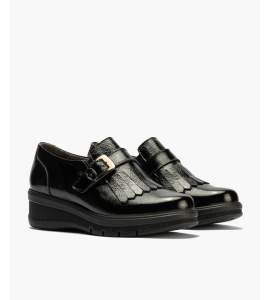 Pitillos 11544 Negro - Abotinado en Charol con Flecos